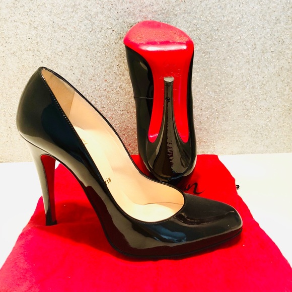 Christian Louboutin Shoes - Christian Louboutin Black patent 💯mm pumps 37.5